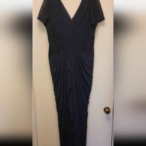 Adrianna Papell Navy Blue Formal Dress Sz 10 / Mother of the Bride